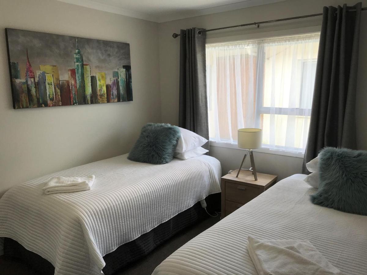 Rose Apartments Central Rotorua- Accommodation & Private Spa Екстер'єр фото